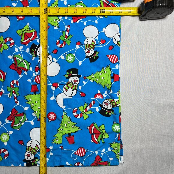 Serene Uniforms Women's Scrubs Top Snowman Christmas Tree Winter V-Neck Size 2X - Picture 6 of 9